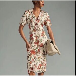 Anthropologie Floral Ruffle-Collar Buttondown
Dress Pilcro Floral Ruffle V-Neck